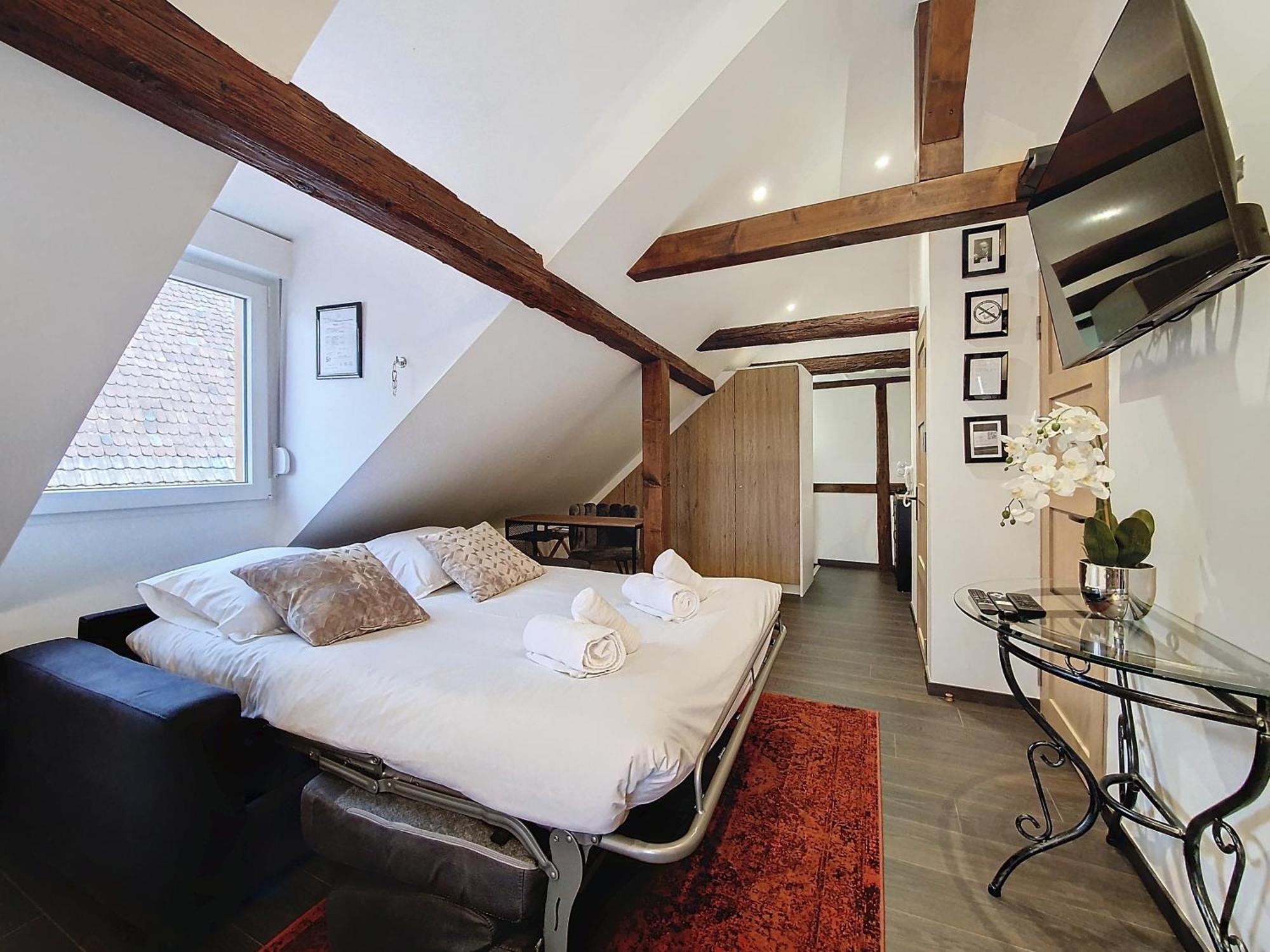 Le Nid De Cigogne - Calme - Neuf - De Gamme - Dernier Etage